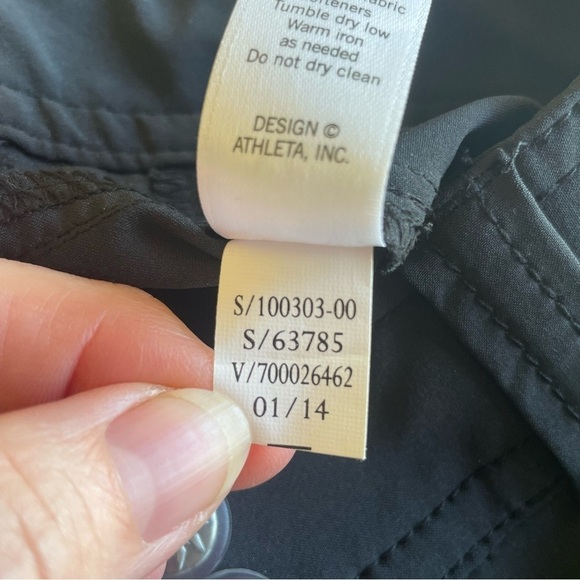 Athleta Dipper Crop pants Black sz 8 - Picture 11 of 16